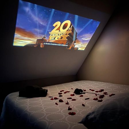 Sejour Detente Au Coeur De Macon Spa,Cine,Bouteille Offerte Εξωτερικό φωτογραφία