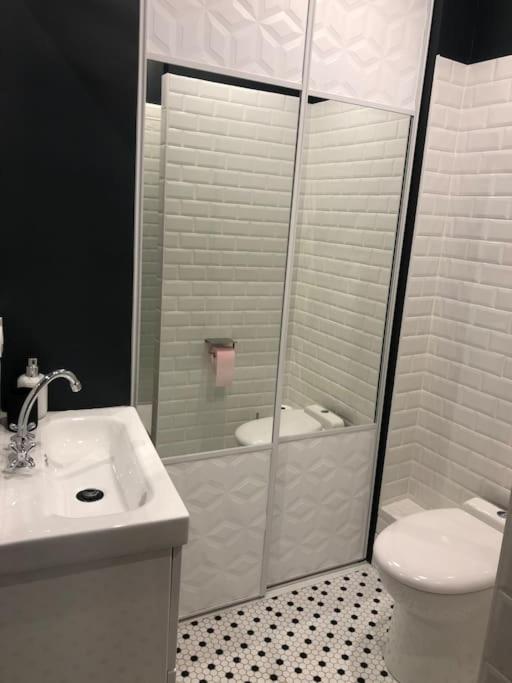 Sejour Detente Au Coeur De Macon Spa,Cine,Bouteille Offerte Εξωτερικό φωτογραφία