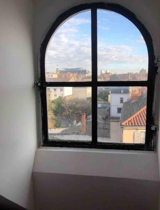 Sejour Detente Au Coeur De Macon Spa,Cine,Bouteille Offerte Εξωτερικό φωτογραφία