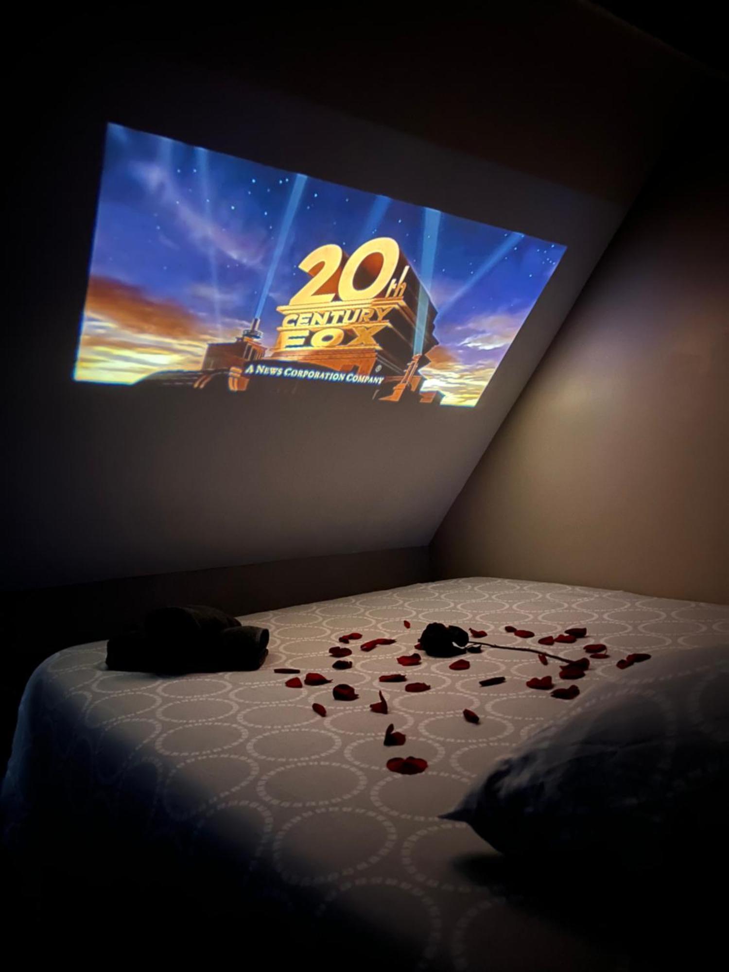 Sejour Detente Au Coeur De Macon Spa,Cine,Bouteille Offerte Εξωτερικό φωτογραφία